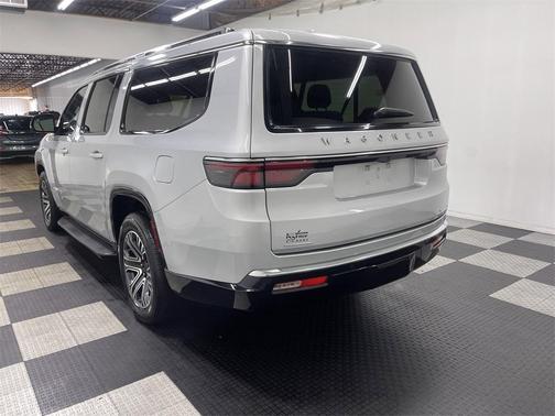 2023 Jeep Wagoneer L Series II