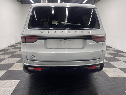 2023 Jeep Wagoneer L Series II