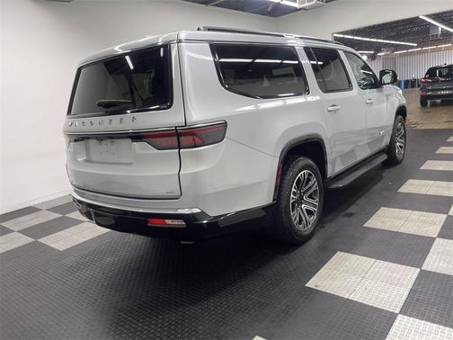2023 Jeep Wagoneer L Series II