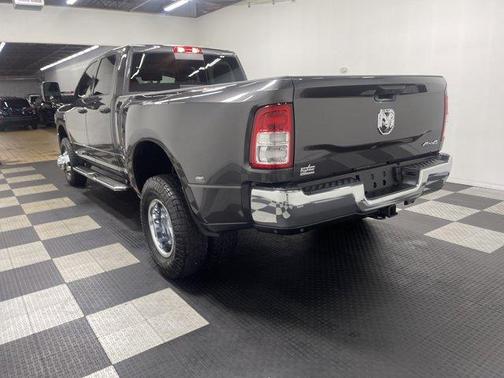 Granite Crystal Clearcoat Metallic 2024 RAM 3500 Tradesman