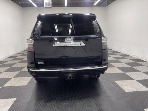 Midnight Black Metallic 2016 Toyota 4Runner Limited