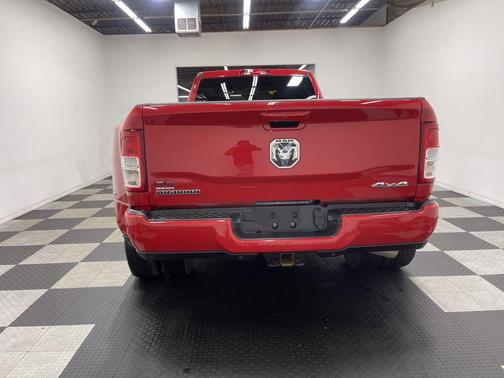 Flame Red Clearcoat 2024 RAM 3500 Big Horn