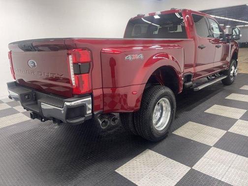2025 Ford F-350 XLT
