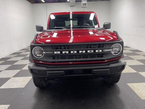 Ruby Red Metallic Tinted Clearcoat 2026 Ford Bronco Big Bend