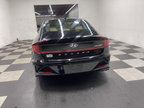 2021 Hyundai SONATA Limited