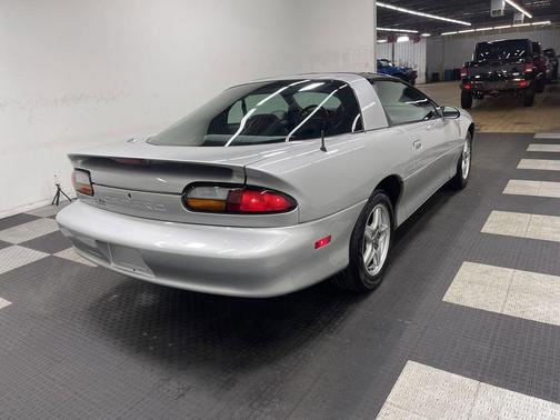 1999 Chevrolet Camaro 