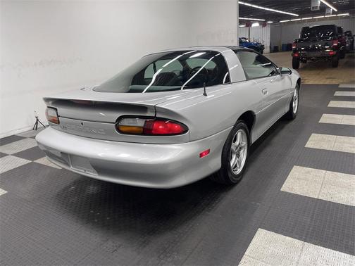 1999 Chevrolet Camaro 