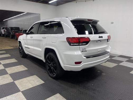 2018 Jeep Grand Cherokee Altitude