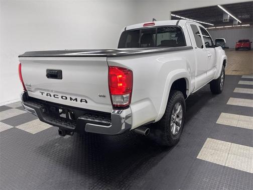 2017 Toyota Tacoma SR5