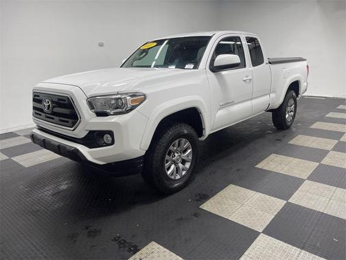 2017 Toyota Tacoma SR5