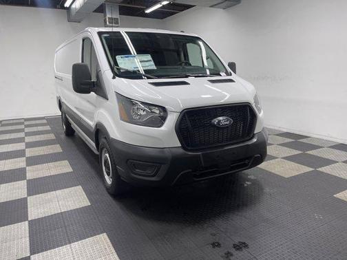 2025 Ford Transit-250 