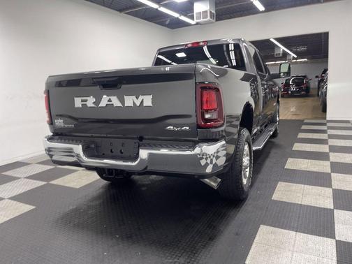 Granite Crystal Clearcoat Metallic 2026 RAM 2500 Big Horn