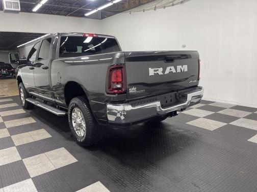 Granite Crystal Clearcoat Metallic 2026 RAM 2500 Big Horn