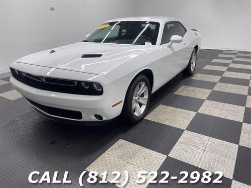 2023 Dodge Challenger SXT