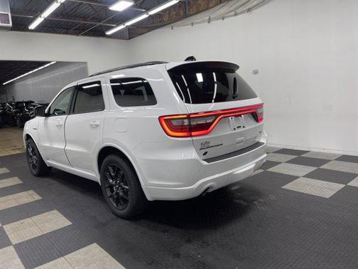 White 2026 Dodge Durango GT Premium HEMI V8