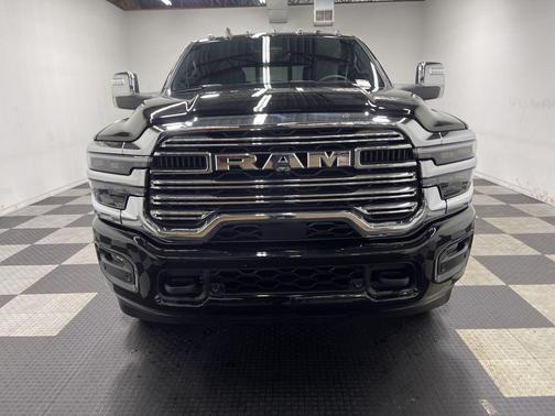 Diamond Black 2025 RAM 3500 Laramie