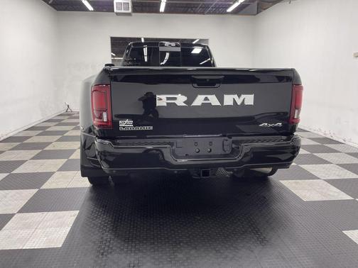 Diamond Black 2025 RAM 3500 Laramie