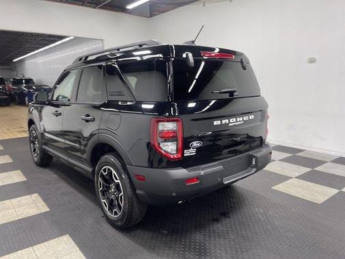Shadow Black 2026 Ford Bronco Sport Outer Banks