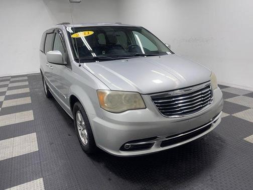 2011 Chrysler Town & Country Touring