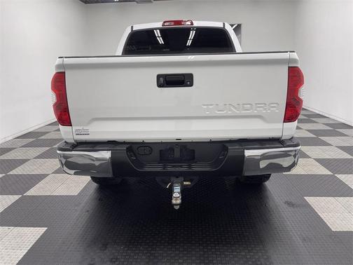 2015 Toyota Tundra SR5