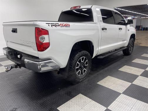 2015 Toyota Tundra SR5