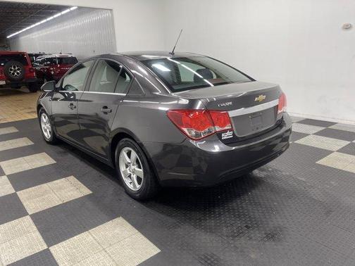 Tungsten Metallic 2014 Chevrolet Cruze 1LT