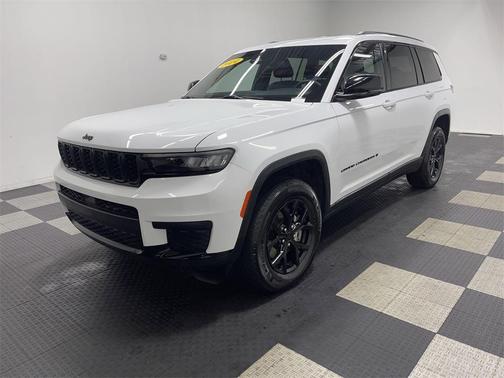 2024 Jeep Grand Cherokee L Laredo
