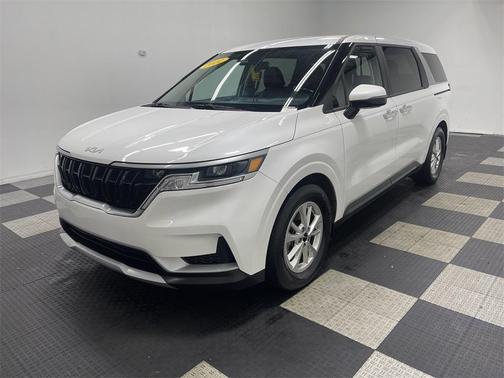 2022 Kia Carnival LXS