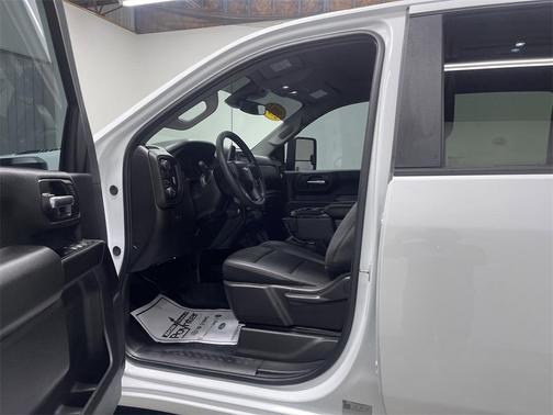 2024 Chevrolet Silverado 3500 WT