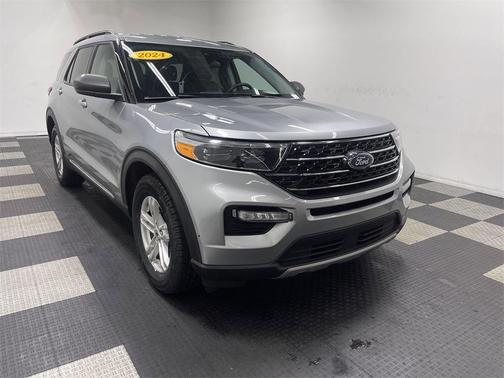 2024 Ford Explorer XLT