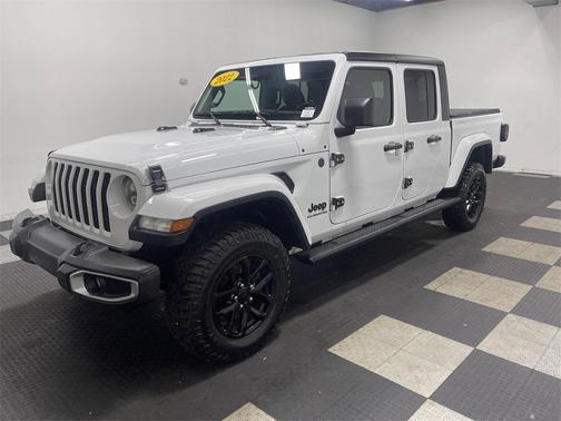 2022 Jeep Gladiator Sport