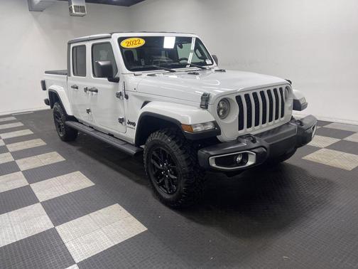 2022 Jeep Gladiator Sport