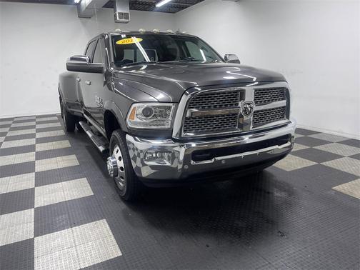 2017 RAM 3500 Laramie