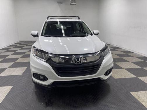 Platinum White Pearl 2019 Honda HR-V EX-L