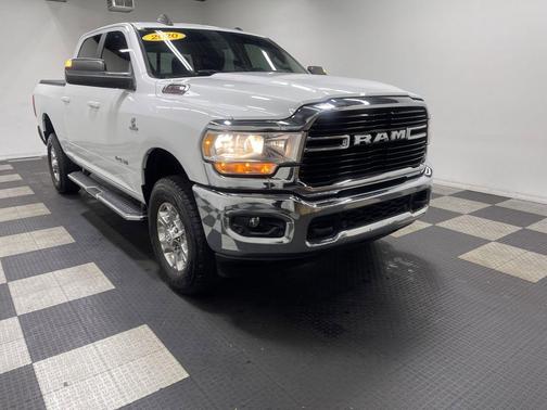 Bright White Clearcoat 2020 RAM 2500 Big Horn