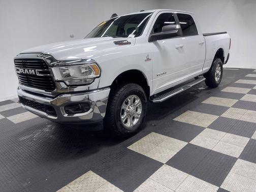 Bright White Clearcoat 2020 RAM 2500 Big Horn