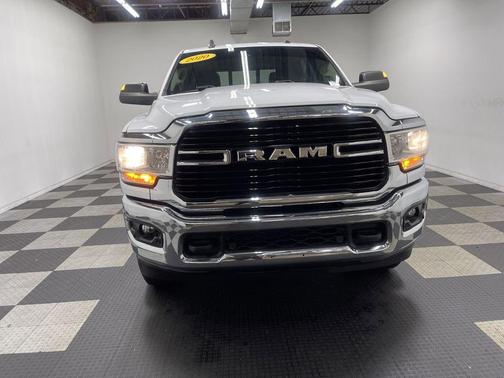 Bright White Clearcoat 2020 RAM 2500 Big Horn