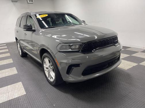 Destroyer Gray Clearcoat 2025 Dodge Durango GT