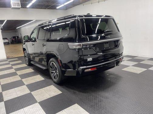 Gloss Black 2026 Jeep Grand Wagoneer Base