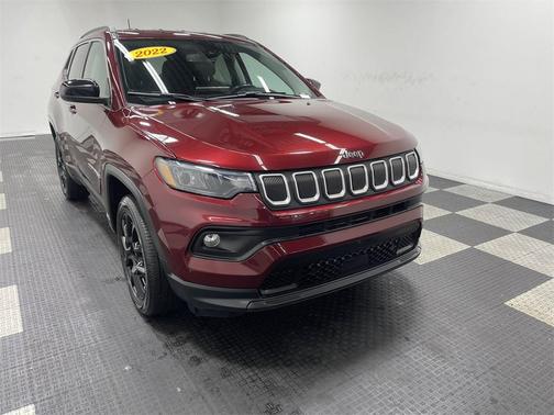 2022 Jeep Compass Latitude Lux
