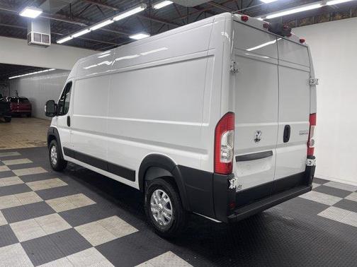 Bright White 2026 RAM ProMaster 2500 High Roof