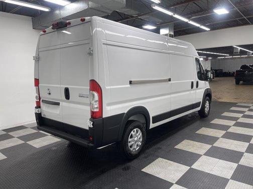 Bright White 2026 RAM ProMaster 2500 High Roof