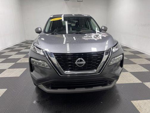 Gun Metallic 2022 Nissan Rogue SV