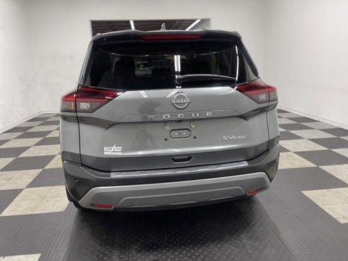 Gun Metallic 2022 Nissan Rogue SV