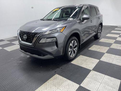 Gun Metallic 2022 Nissan Rogue SV