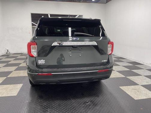 Forged Green Metallic 2022 Ford Explorer XLT
