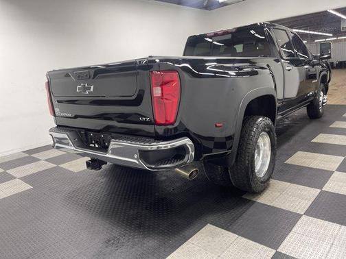 2024 Chevrolet Silverado 3500 LTZ