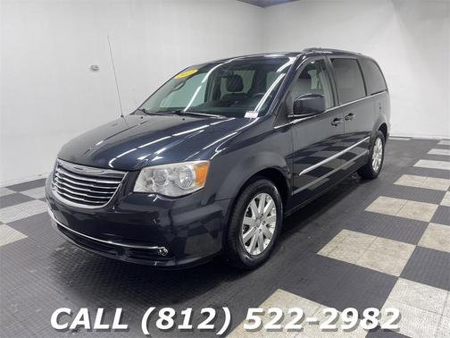2013 Chrysler Town & Country Touring