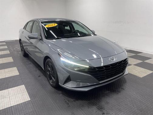 2021 Hyundai ELANTRA SEL