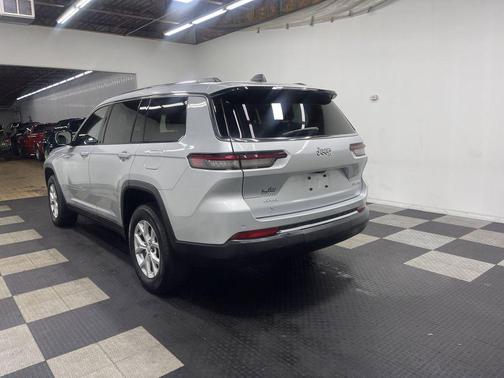 Silver Zynith 2023 Jeep Grand Cherokee L Limited